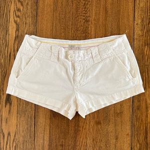 American Eagle Women’s 2000s Vintage Off White Cargo Utility Short Shorts size 6